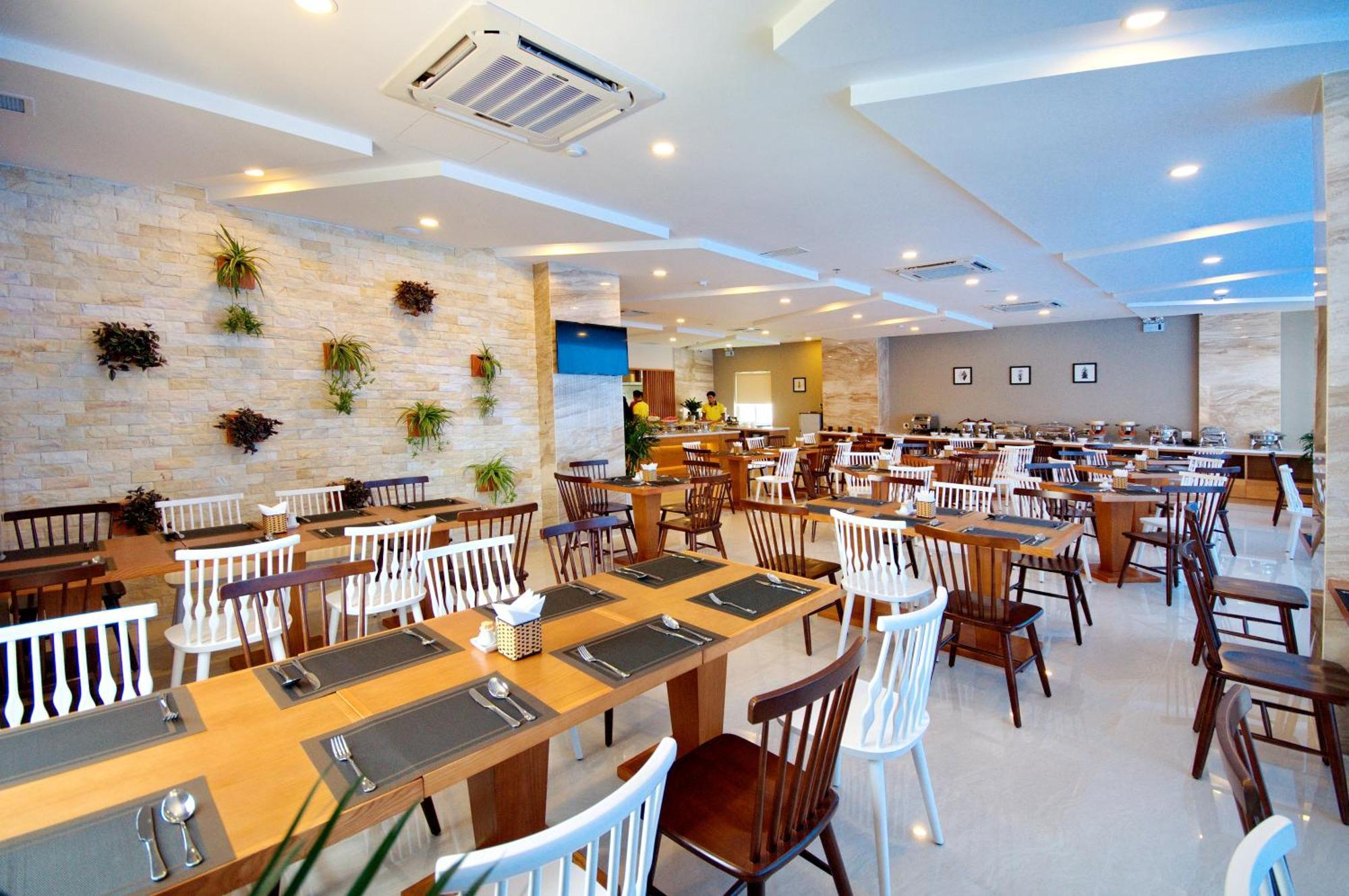Gibson Hotel Nha Trang Zewnętrze zdjęcie