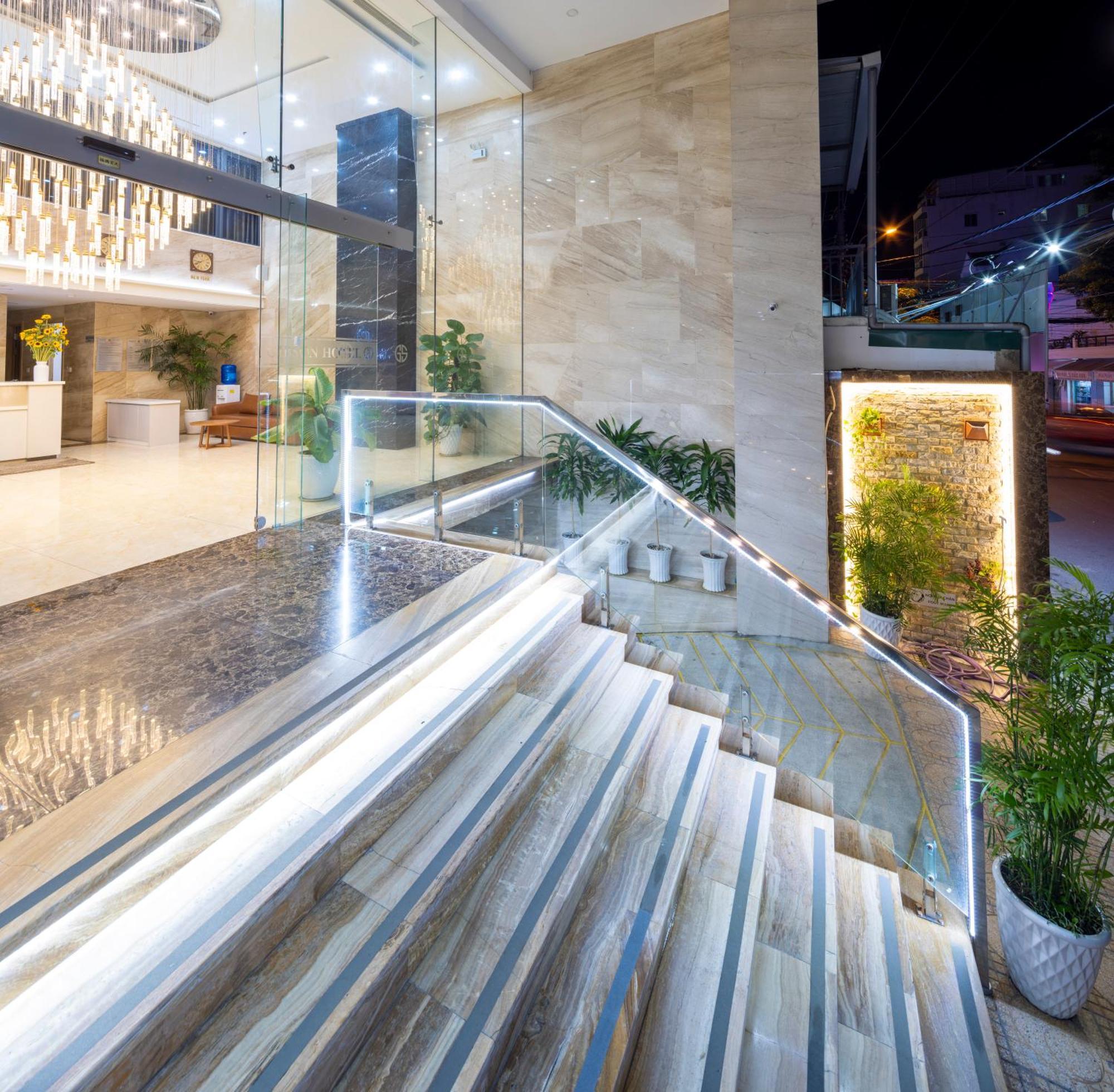 Gibson Hotel Nha Trang Zewnętrze zdjęcie