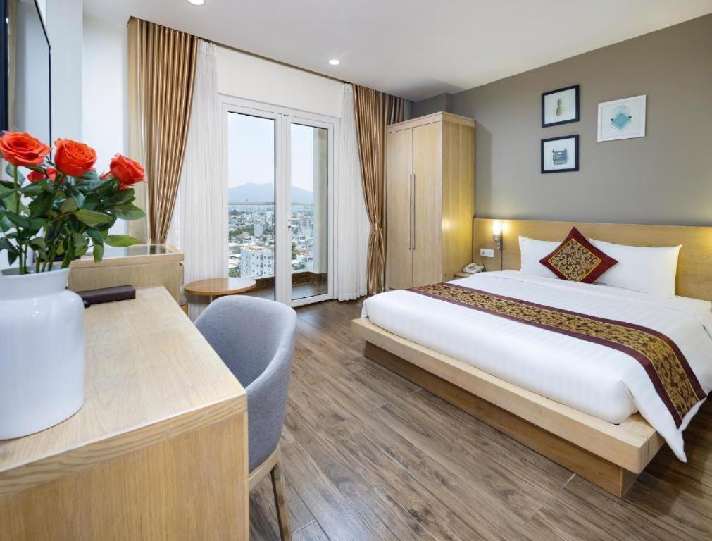 Gibson Hotel Nha Trang Zewnętrze zdjęcie