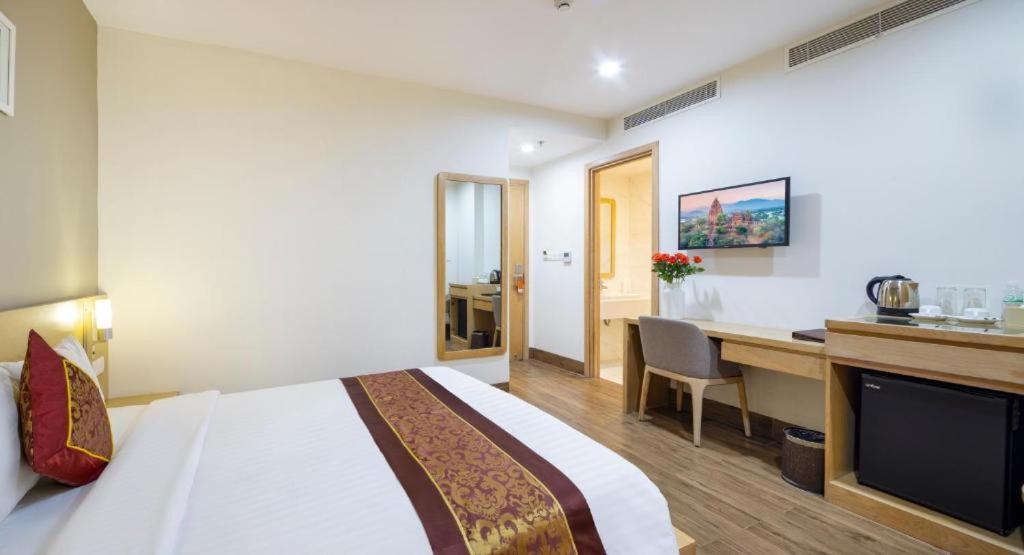 Gibson Hotel Nha Trang Zewnętrze zdjęcie